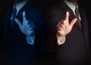 アフィリエイトの成功者は嘘つきか？高額塾の体験者が感じた実態